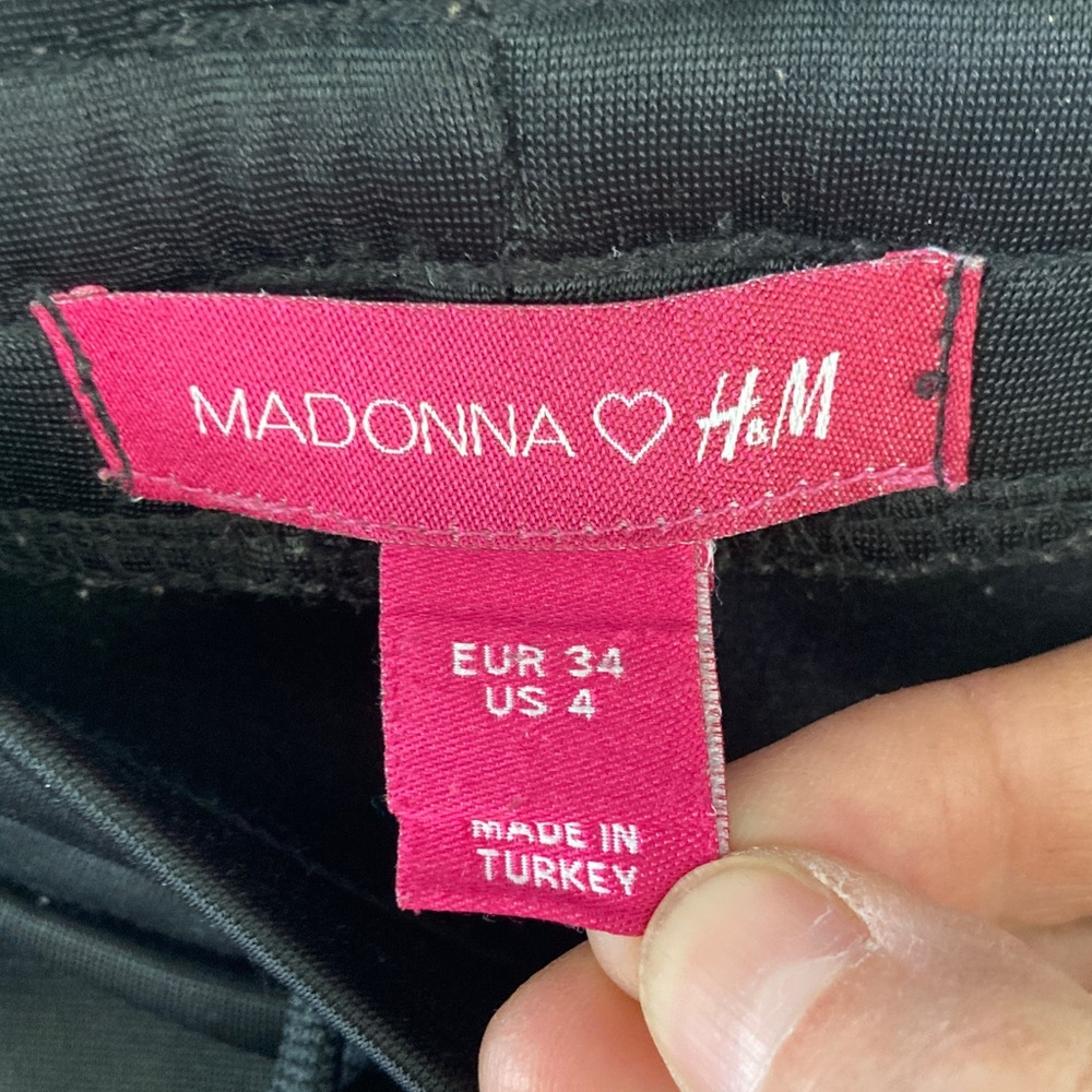 H&M Black Pants with Pink Label Detail - Picture 4 of 10
